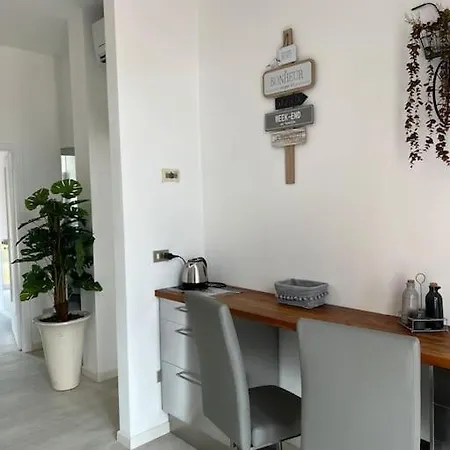 Terrace View Attic Appartamento *